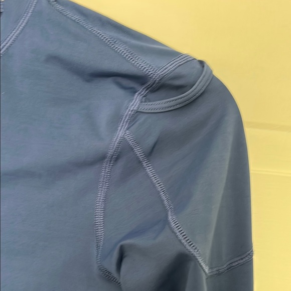 Stylish Blue Long Sleeve Tee - Picture 5 of 6